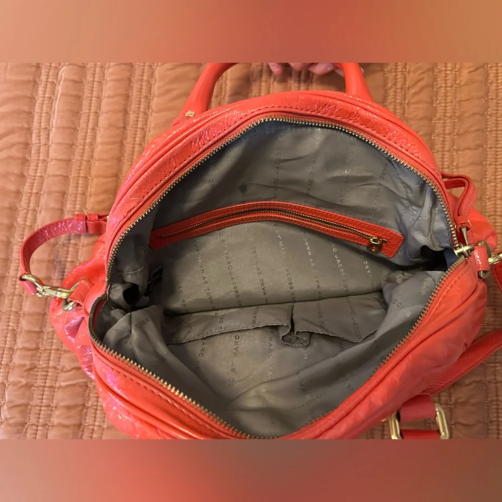 EUC Marc by Marc Jacobs purse - Picture 5 of 5